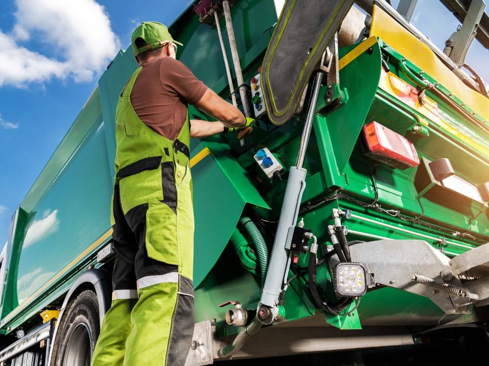 Customer testimonial about waste compactor repair service