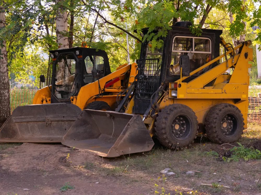 Mini Digger Servicing and repair in the UK